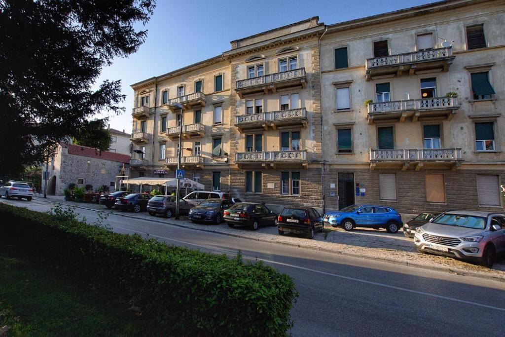 Sophie The Center Of The Old Town Apartment Zadar Exterior photo